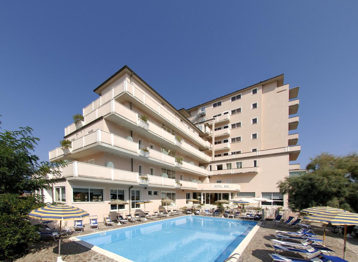 Hotel Man Lido Di Savio Exterior foto